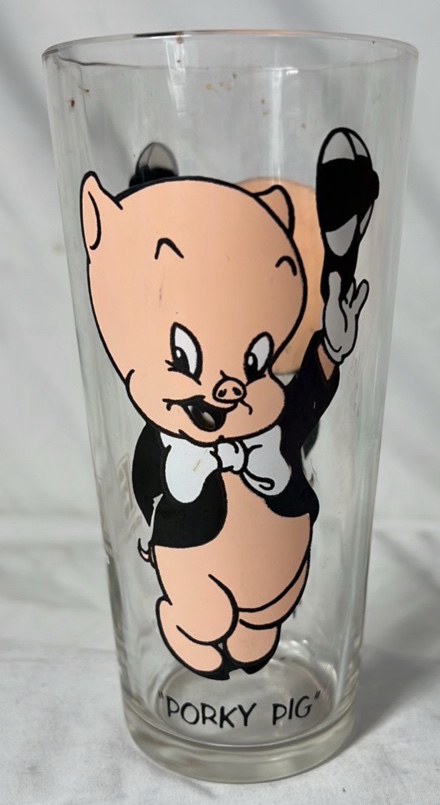 lot 275 image: Vintage Porky Pig Pepsi Collectors Glass