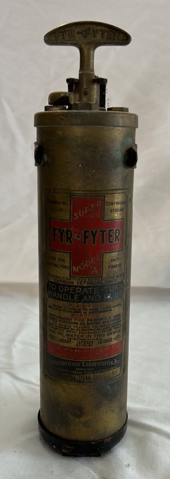 lot 284 image: Vintage Fyr-Fyter Fire Extinguisher