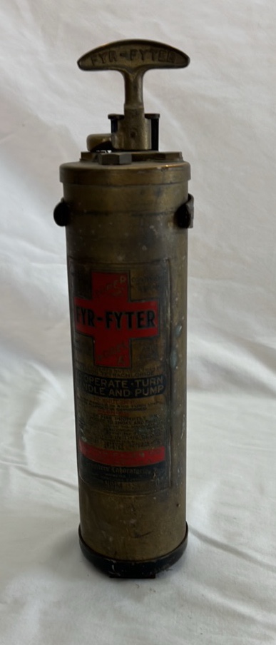 lot 285 image: Vintage Fyr-Fyter Fire Extinguisher