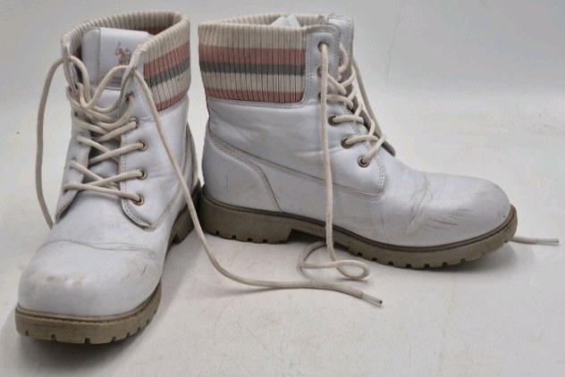 lot 309 image: US Polo Assn Boots