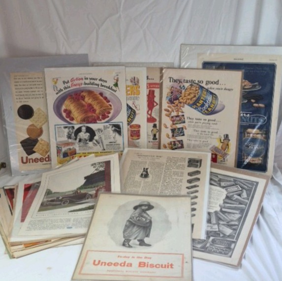 lot 40 image: Vintage Advertising Ephemera Collection  Uneeda Biscuit and Planters Peanuts
