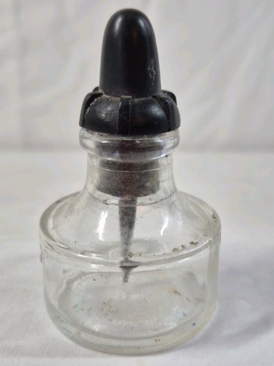 lot 44 image: Vintage Glass Medicine Dropper Bottle