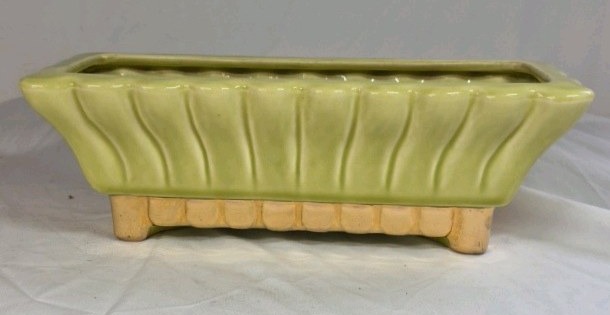 lot 87 image: Vintage Stanford Sebring Pottery Planter