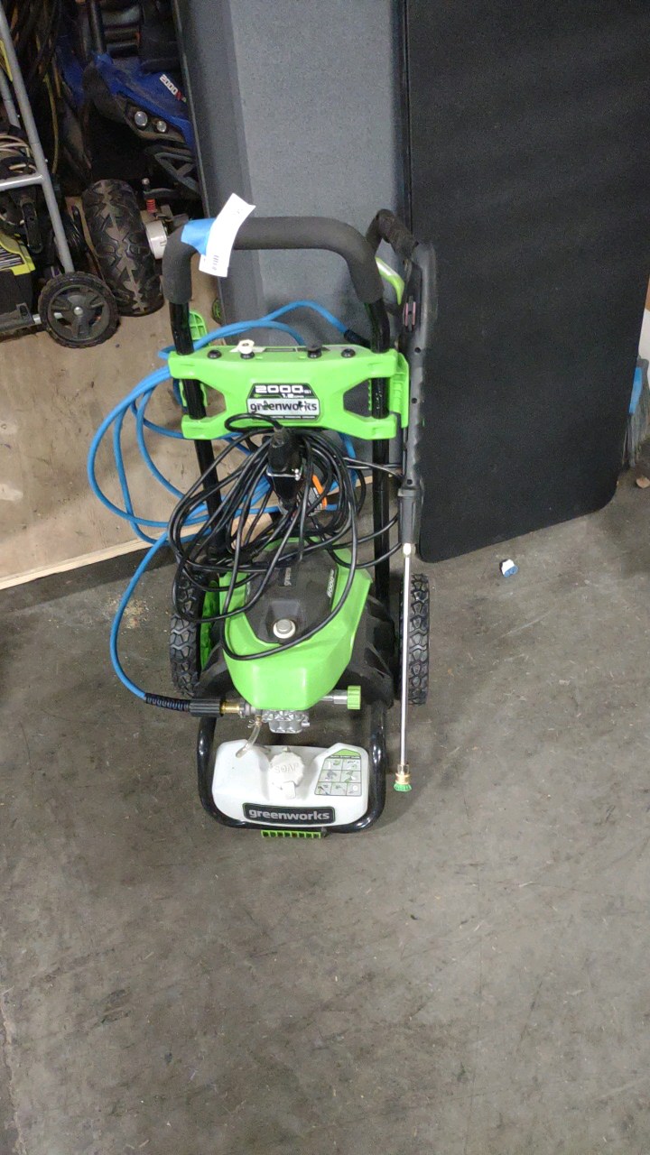 lot 120 image: Greenworks pressure washer