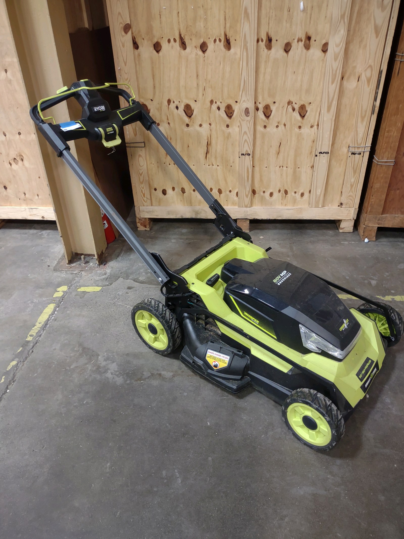 lot 13 image: Ryobi 30 Lawn Mower