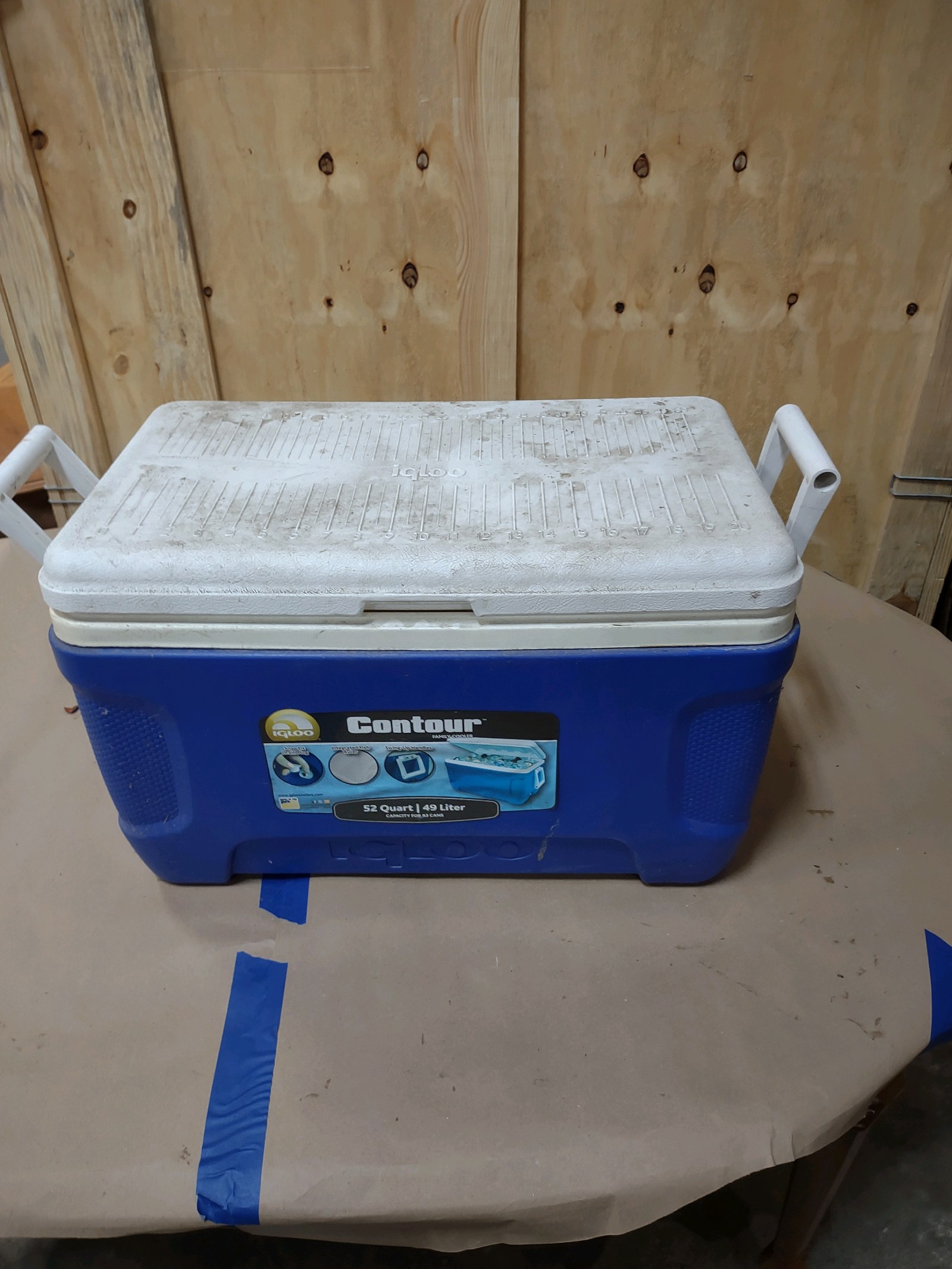 lot 194 image: Cooler