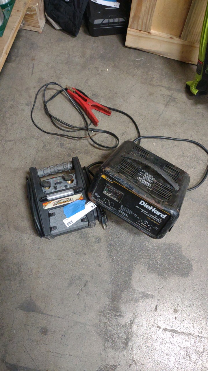 lot 53 image: jump packs