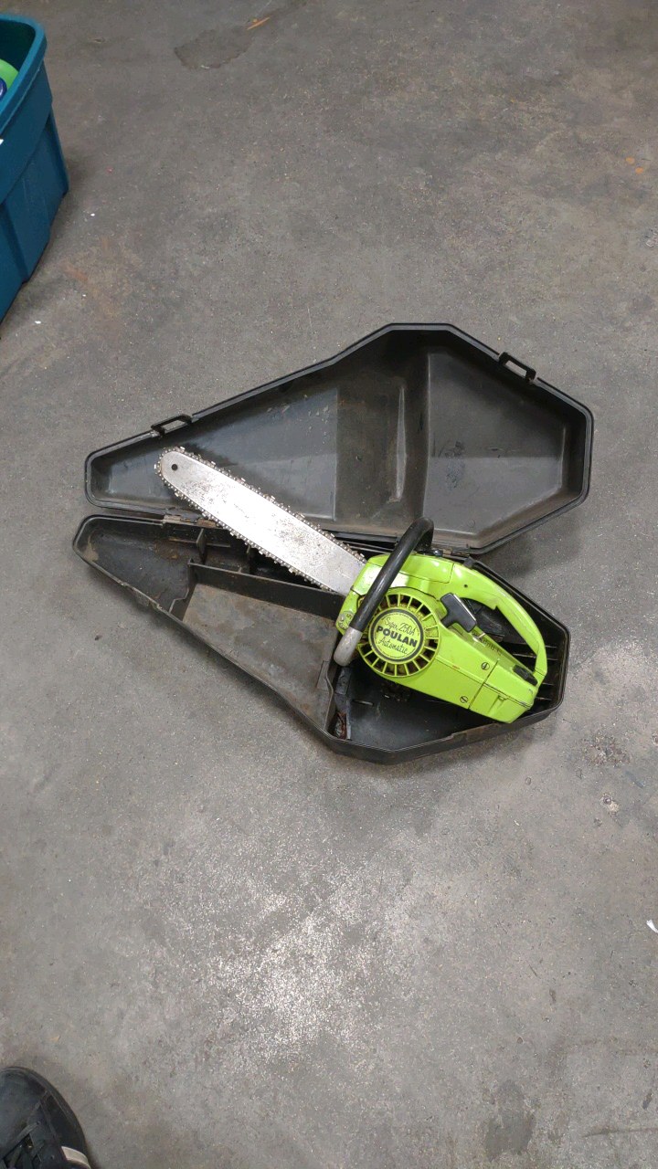 lot 66 image: chainsaw