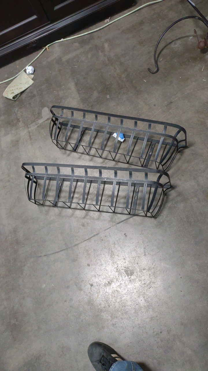 lot 87 image: metal flower pot holder