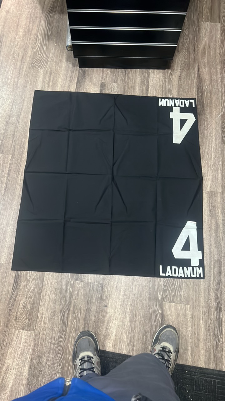 ladanum #4 horse blanket