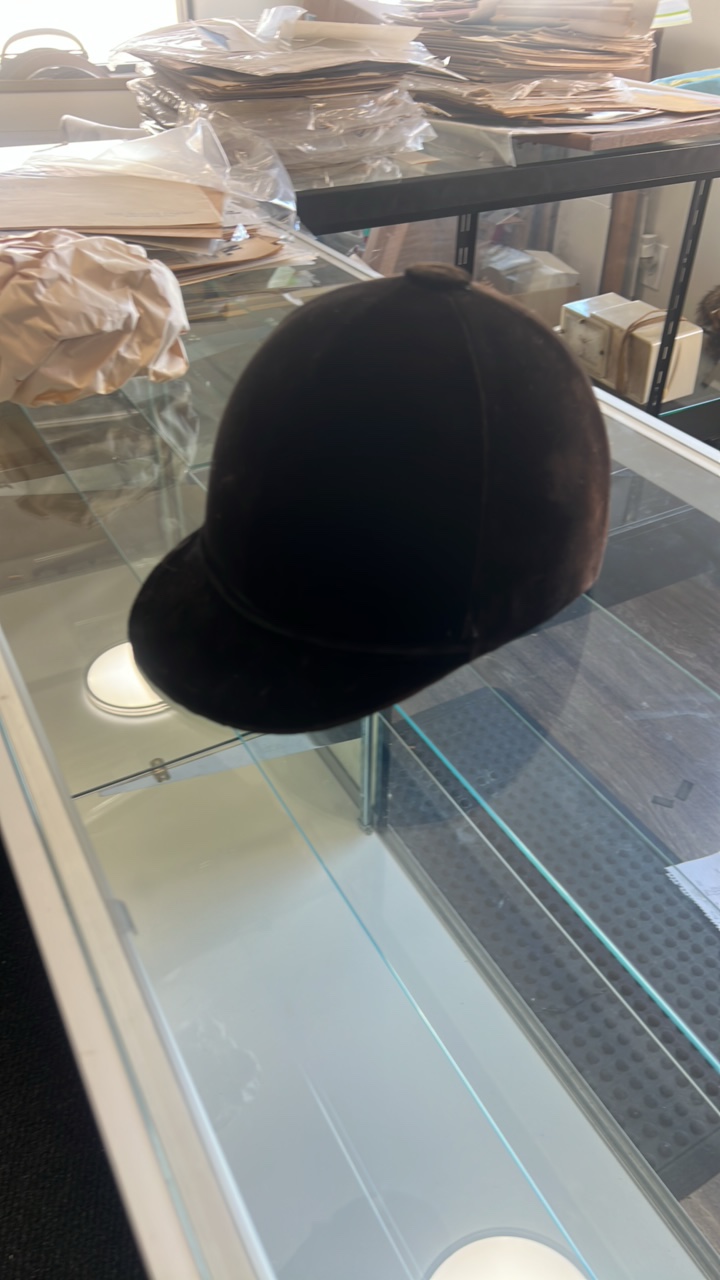 jockey cap