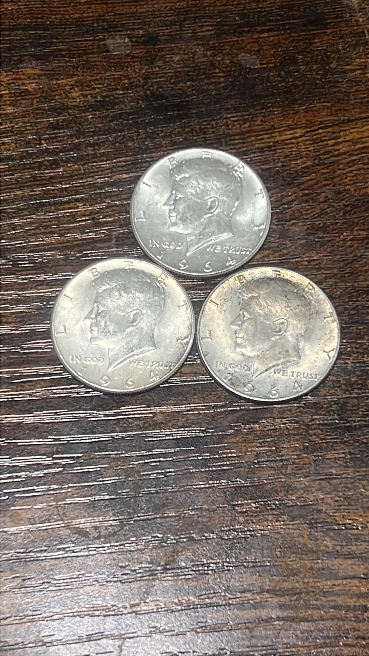 lot of 3 90% silver 1964 Kennedy halfs