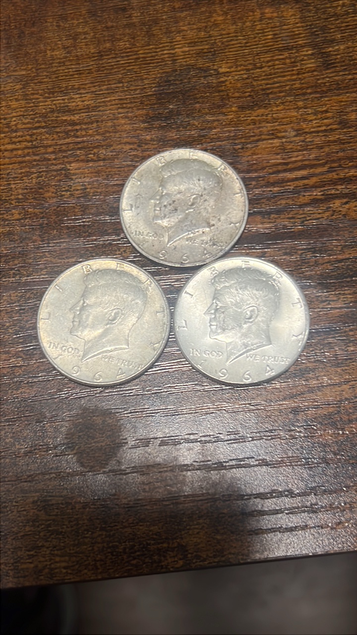 lot of 3 90% silver 1964 Kennedy halfs