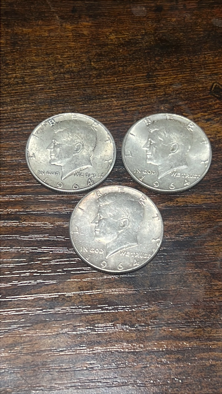 lot of 3 90% silver 1964 Kennedy halfs