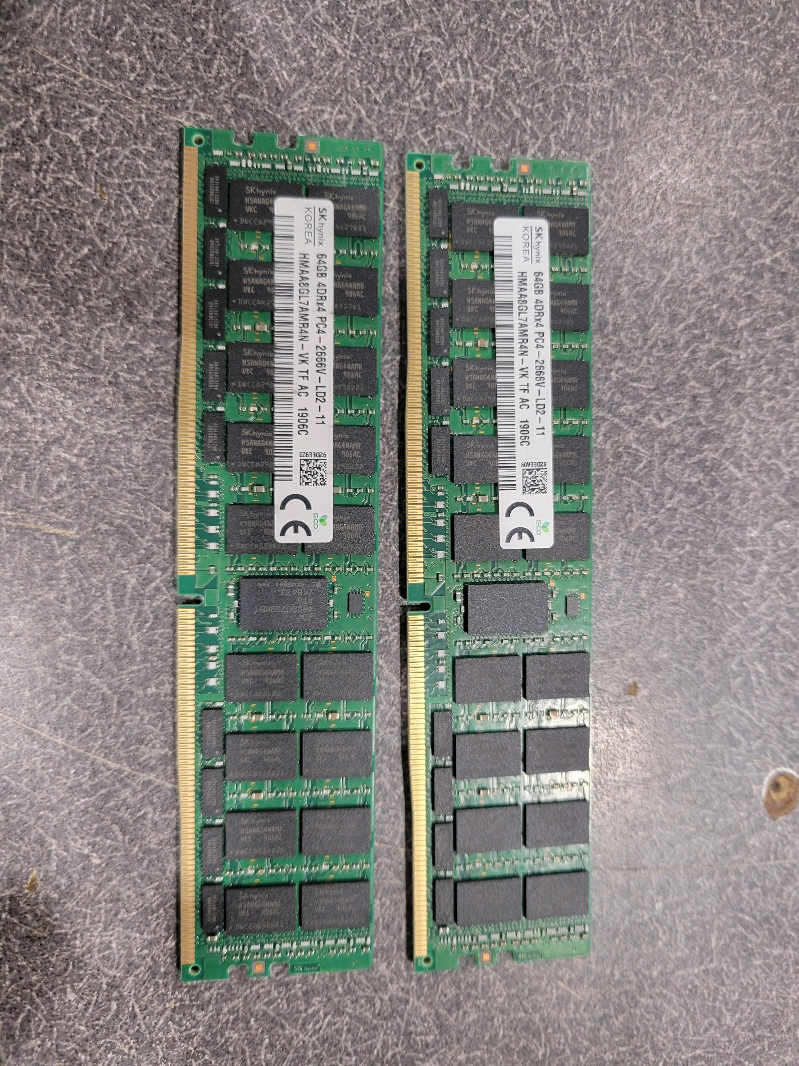 Lot of Used 128GB Of Ram (605271) Two 64GB DDR4 ECC Memory, UNTESTEDAS IS