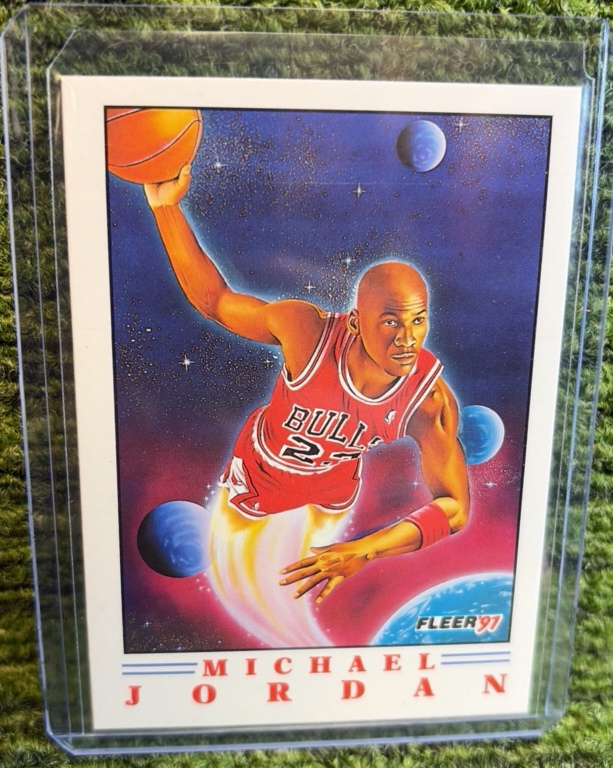 lot 119d image: 1991-92 Fleer - Pro Vision Michael Jordan #2 Chicago Bulls