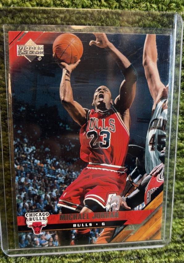 lot 119j image: 2005-06 Upper Deck Basketball Michael Jordan #23 Chicago Bulls NBA