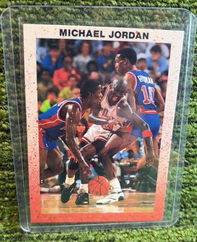 lot 119p image: Michael Jordan Career Highlights Chicago Bulls NBA Sports Trading Card