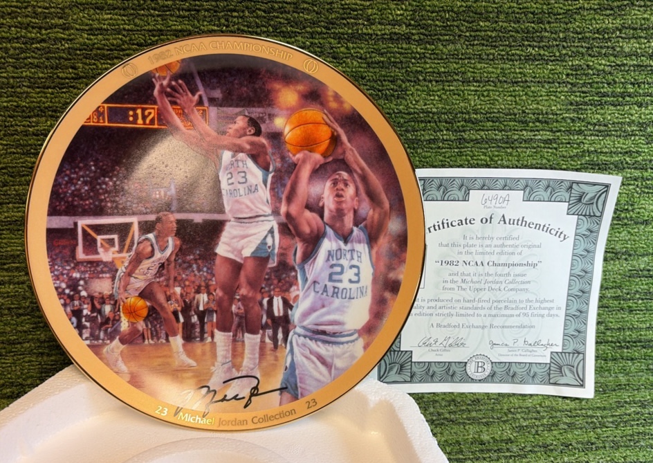 lot 126 image: Micheal Jordan Collector Plate  1982 NCAA Championship Limited Edition