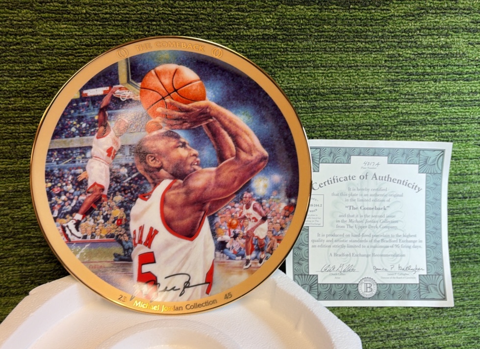 lot 126a image: MICHAEL JORDAN BRADFORD EXCHANGE UPPER DECK THE COMEBACK W COA PLATE