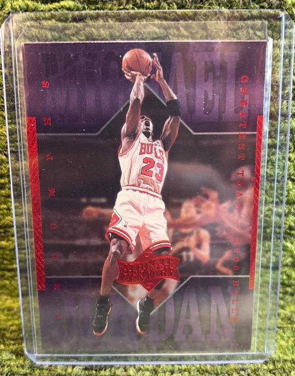 lot 36e image: Michael Jordan - 1999 Upper Deck Greatest Team #27 ATHLETE OF THE CENTURY
