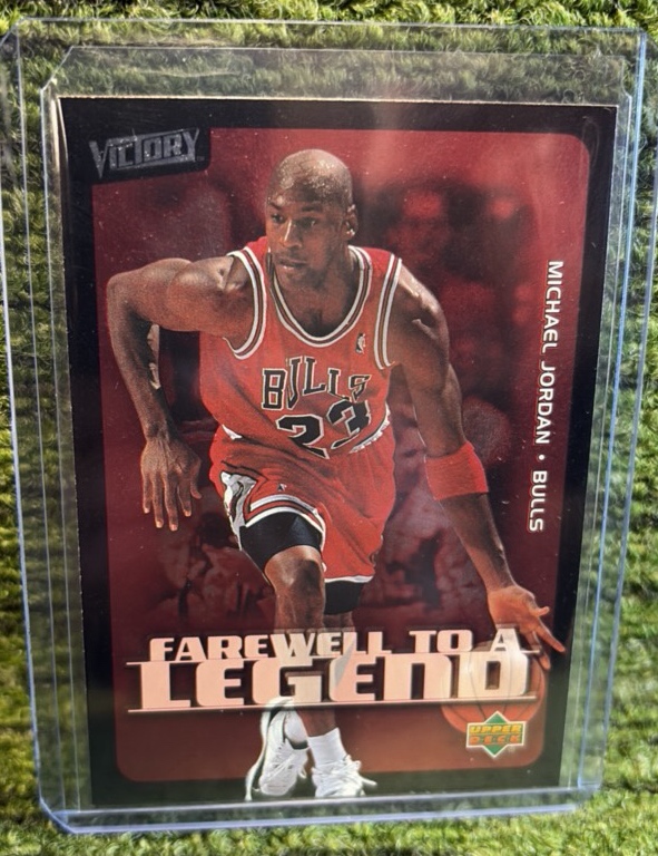 lot 36z image: 2003 Upper Deck Victory Michael Jordan Farewell To a Legend Chicago Bulls