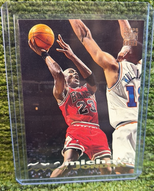 lot 49 image: Michael Jordan 1993-94 Topps Stadium Club #169 Chicago Bulls