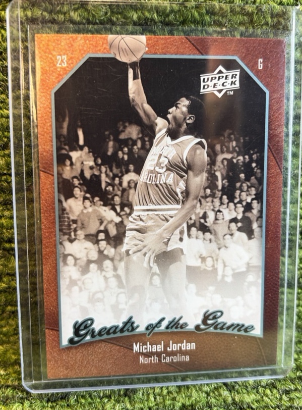 lot 98b image: 2010-11 UPPER DECK GREATS OF THE GAME #6 MICHAEL JORDAN NORTH CAROLINA
