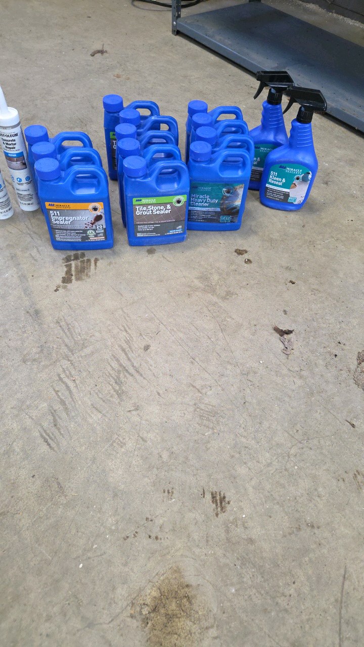 lot 26 image: sealants and cleaners