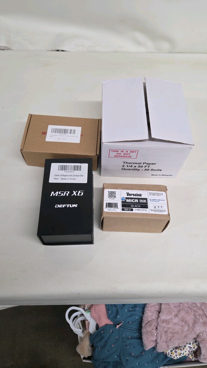 lot 28 image: credit card reader & thermal rcpt printer