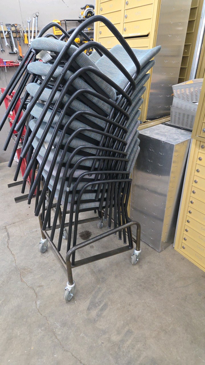 lot 7 image: Stackable Conference Chairs - Lot of 10