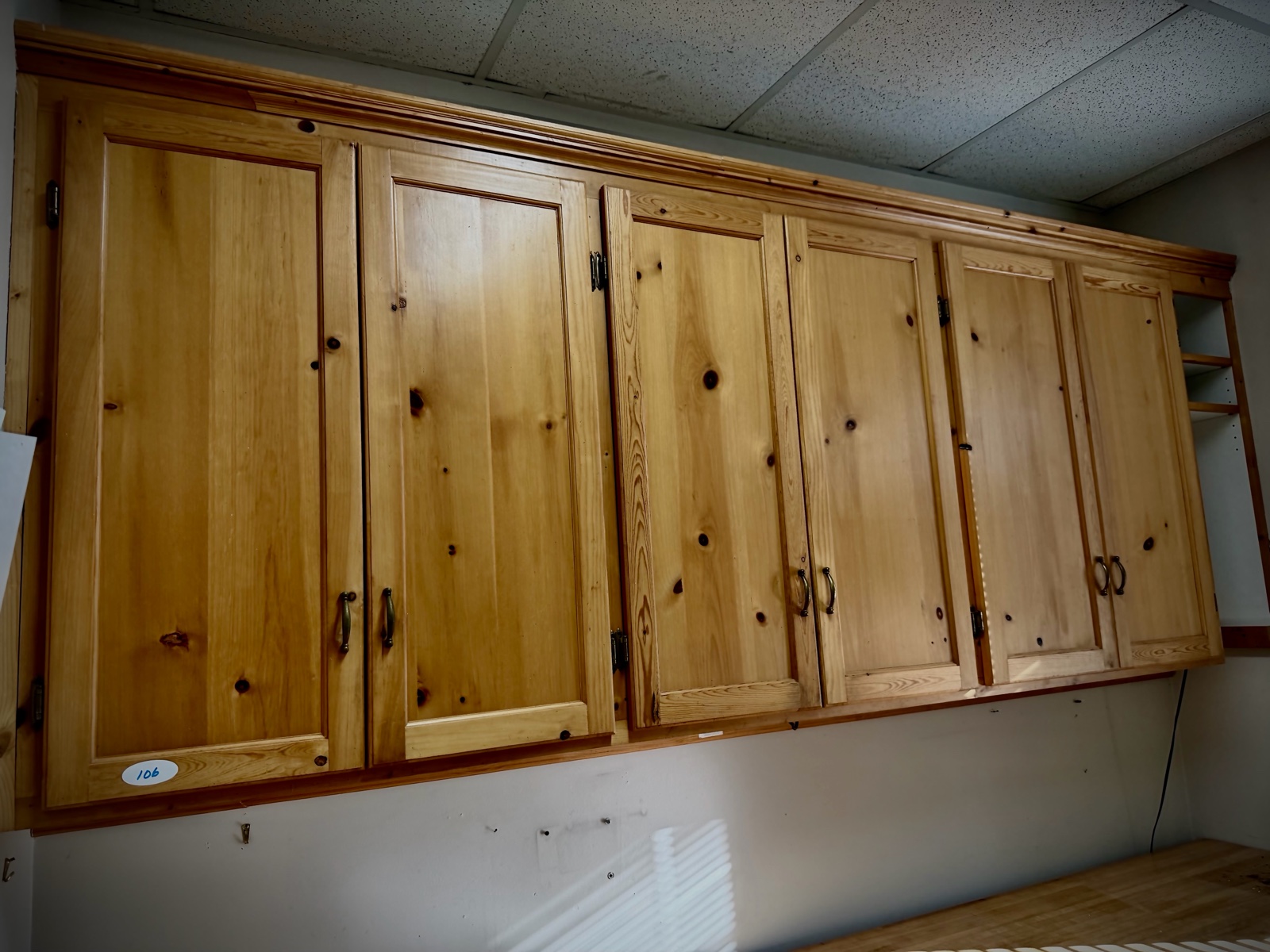 lot 106 image: Wooden cabinets