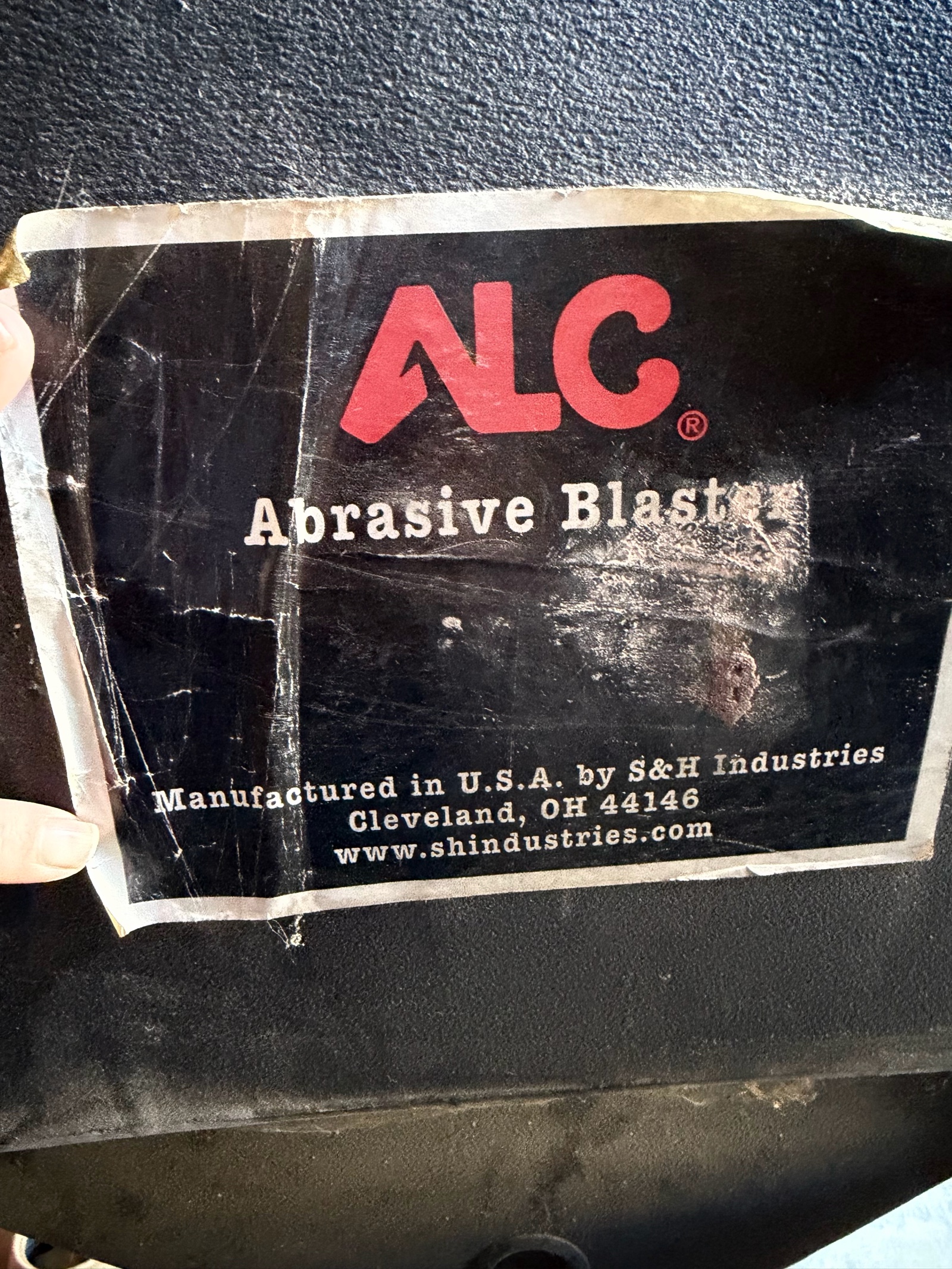 lot 111 image: Sandblaster