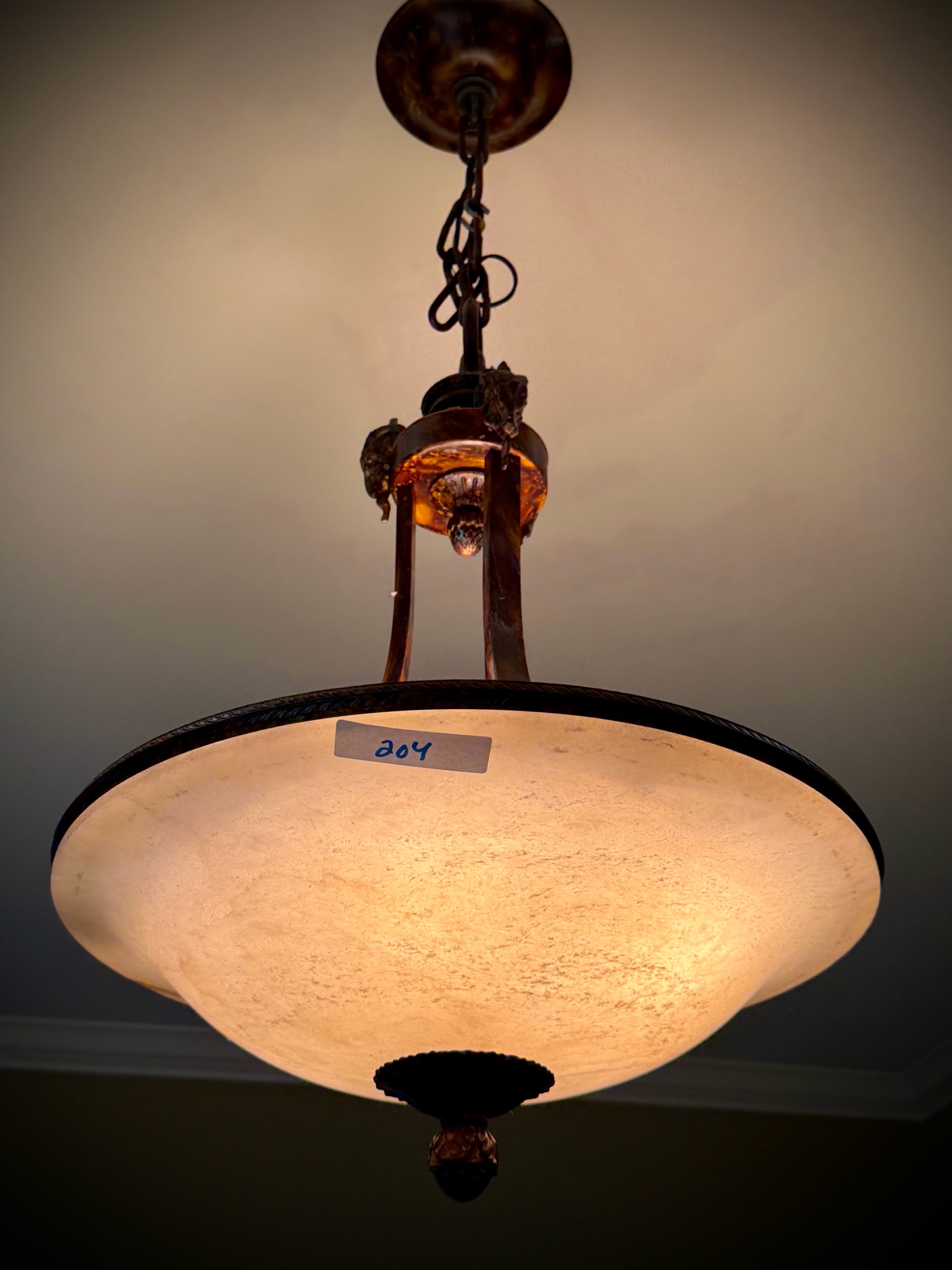 lot 204 image: Light Fixture