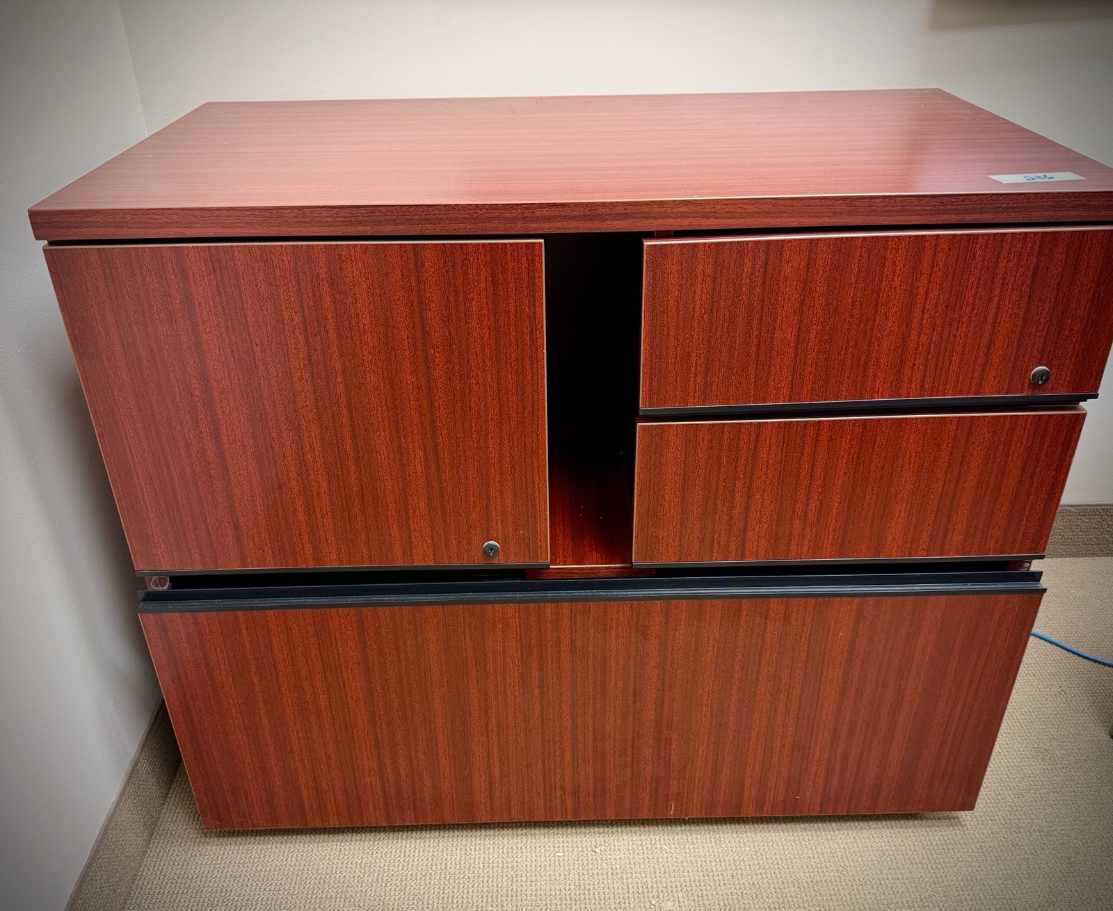 lot 236 image: four drawer filing cabinet