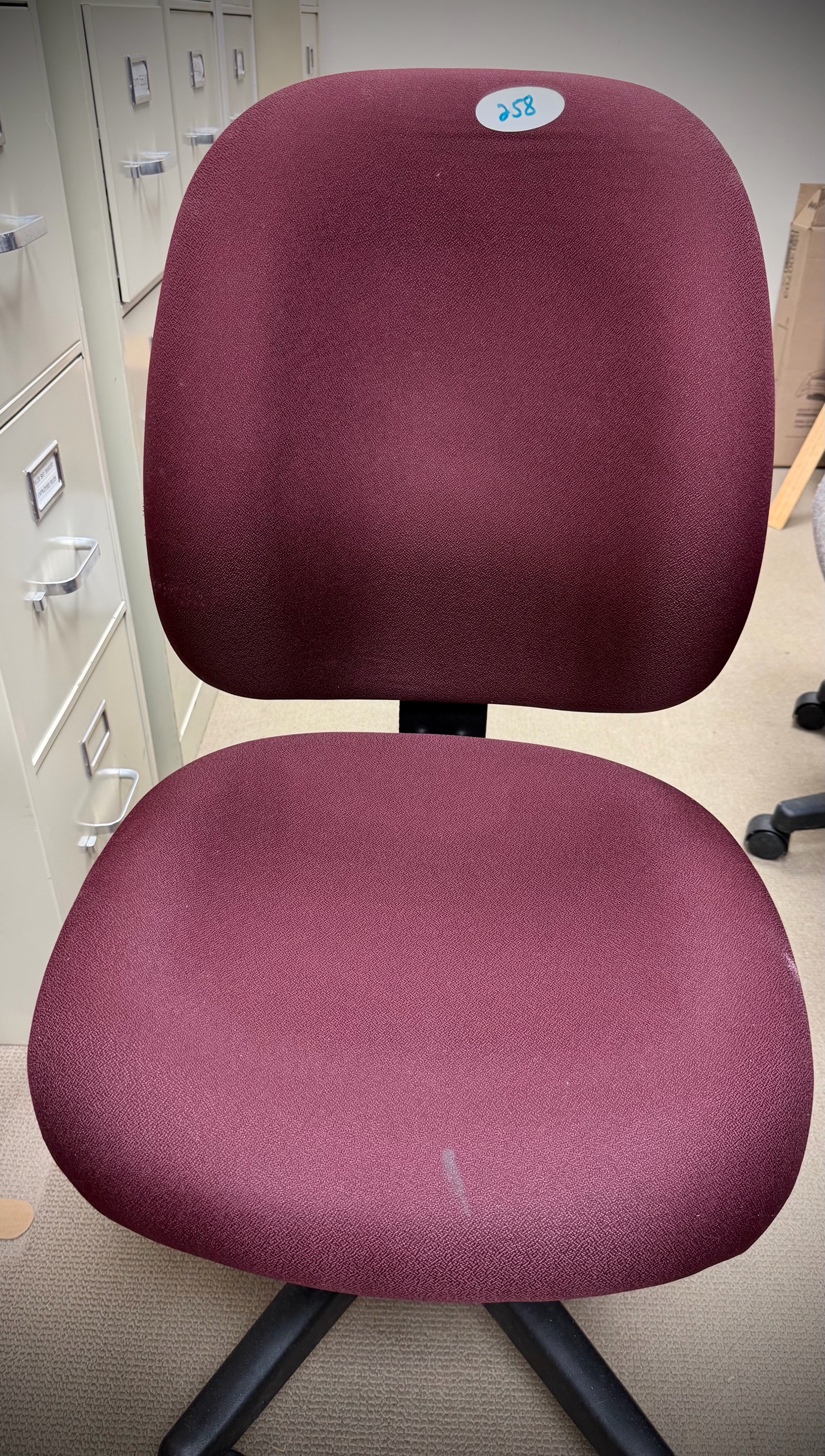 lot 258 image: chair