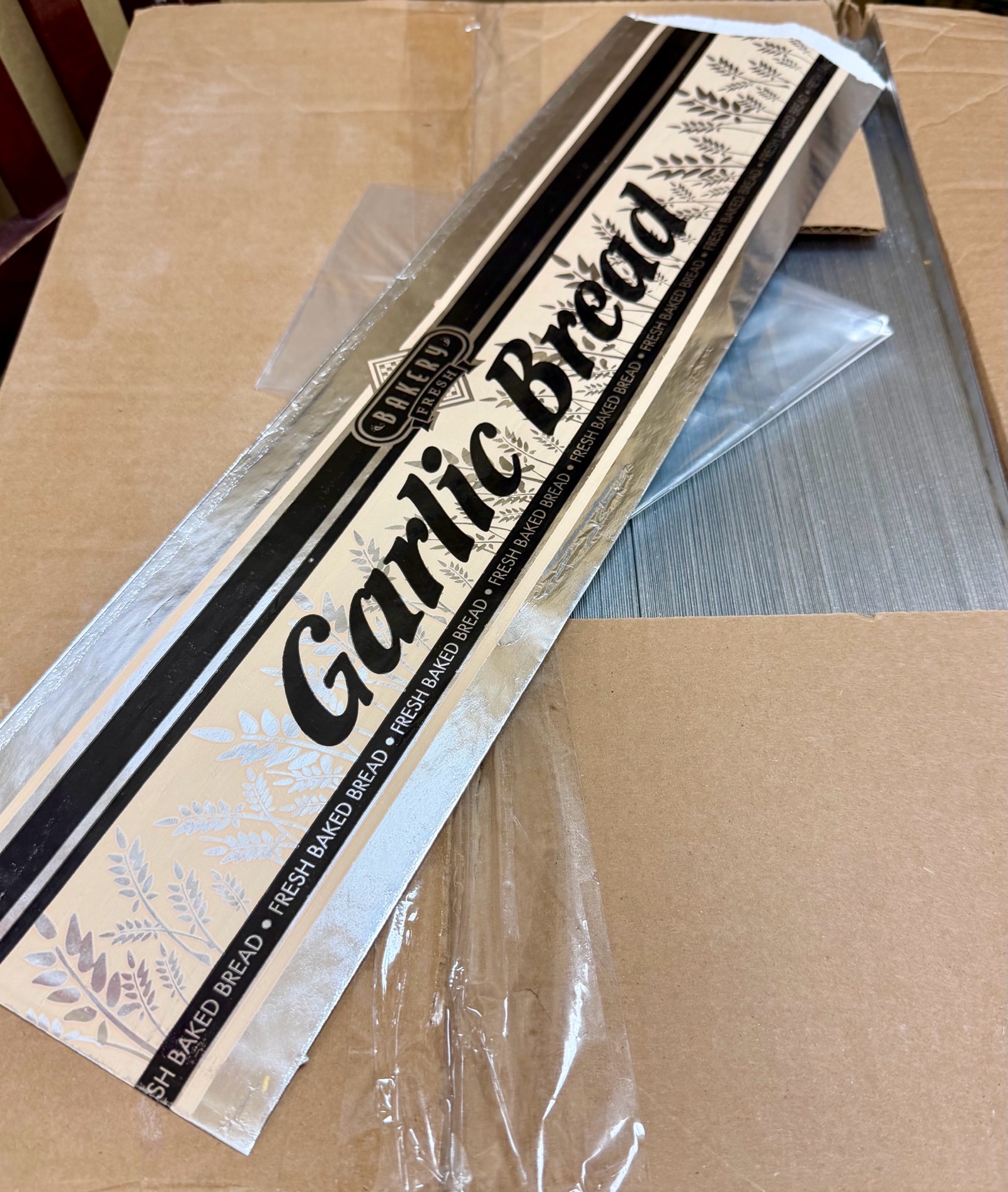 lot 300 image: garlic bags