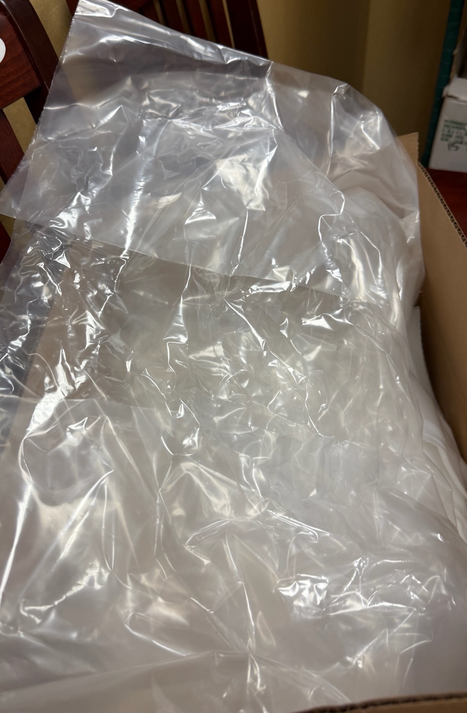 lot 301 image: Uline XL poly bags