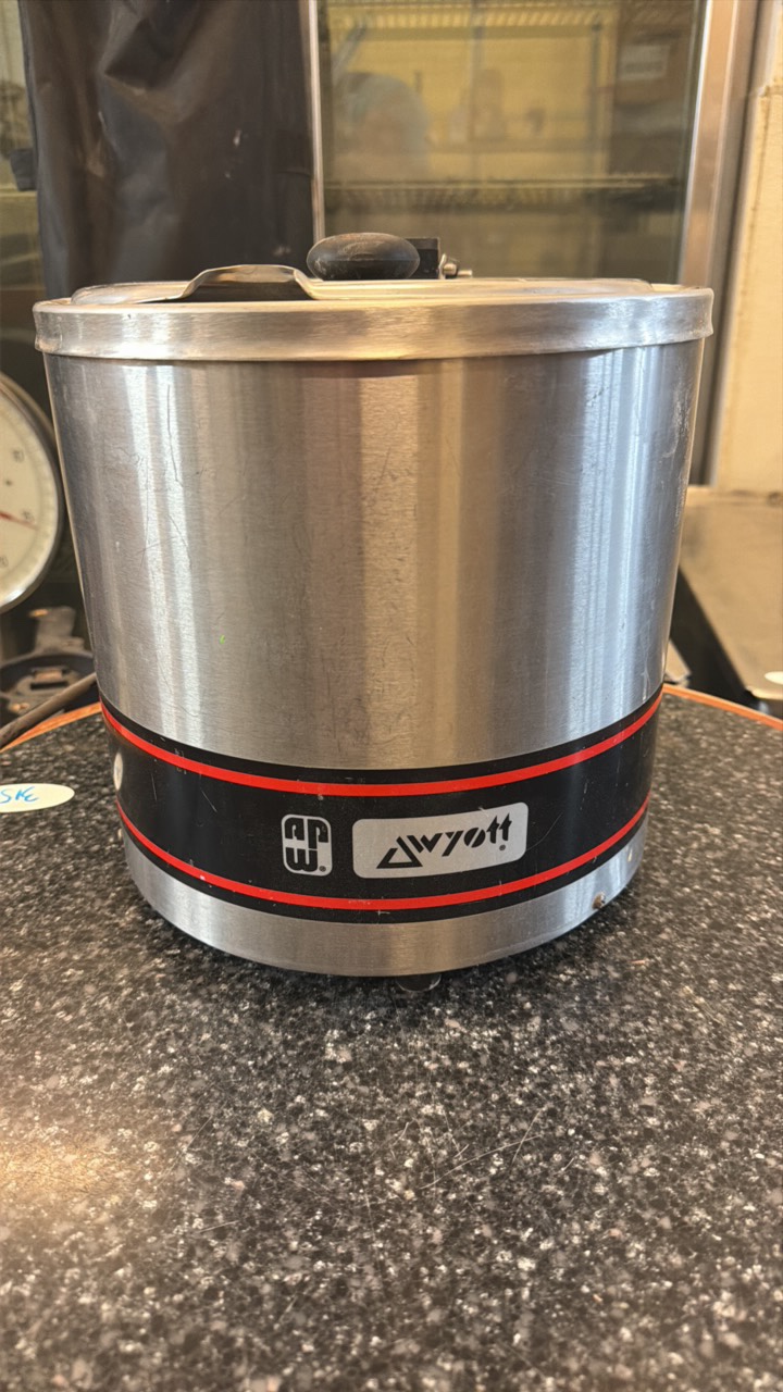 lot 317 image: melting pot