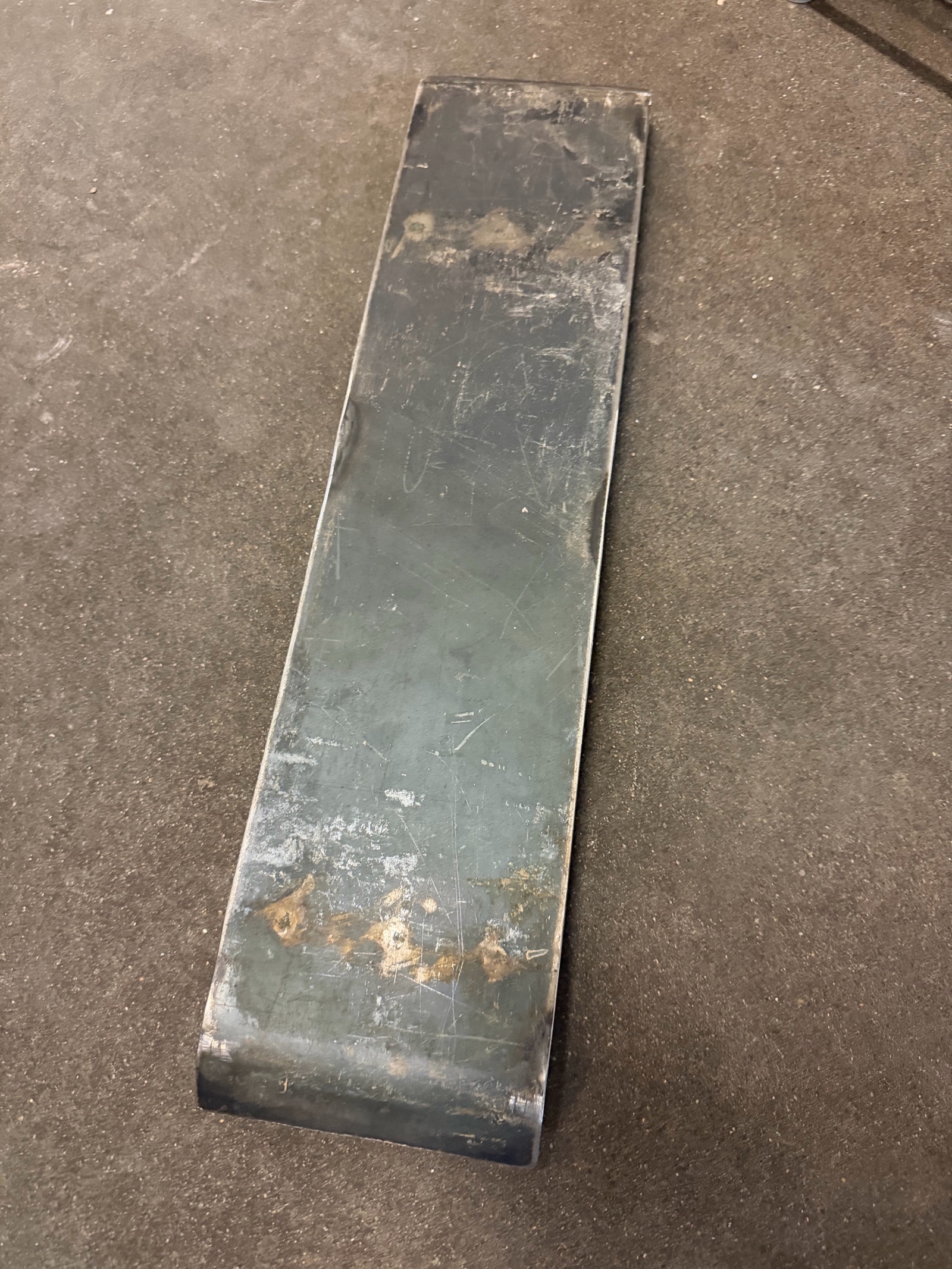 lot 335 image: press board