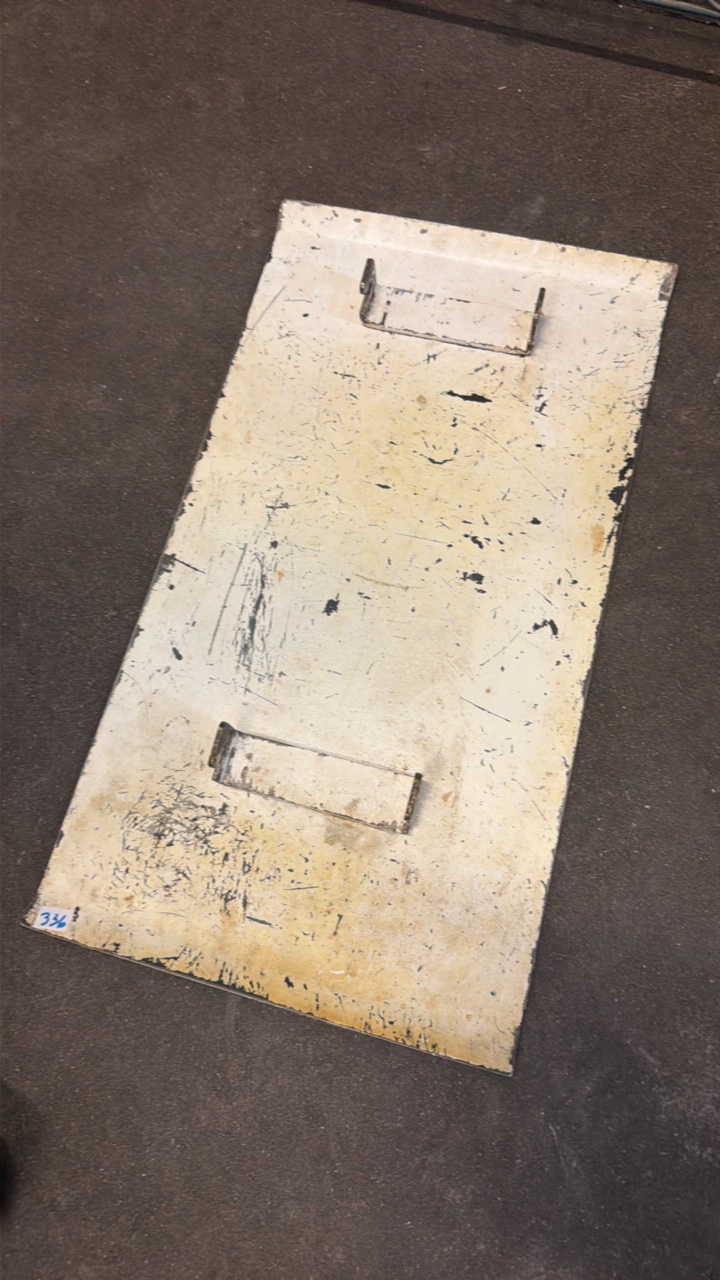 lot 336 image: press board