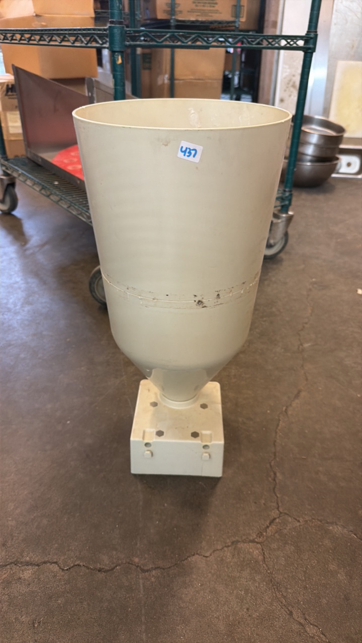 lot 437 image: unknown