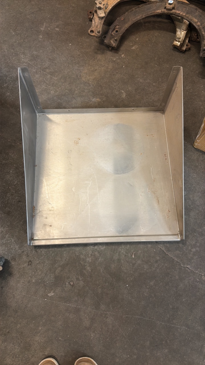 lot 439 image: NSF shelf