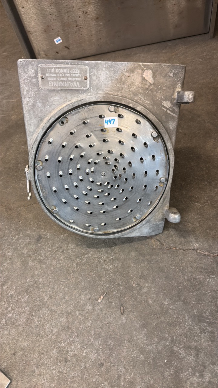 lot 447 image: Hobert vegetable slicer