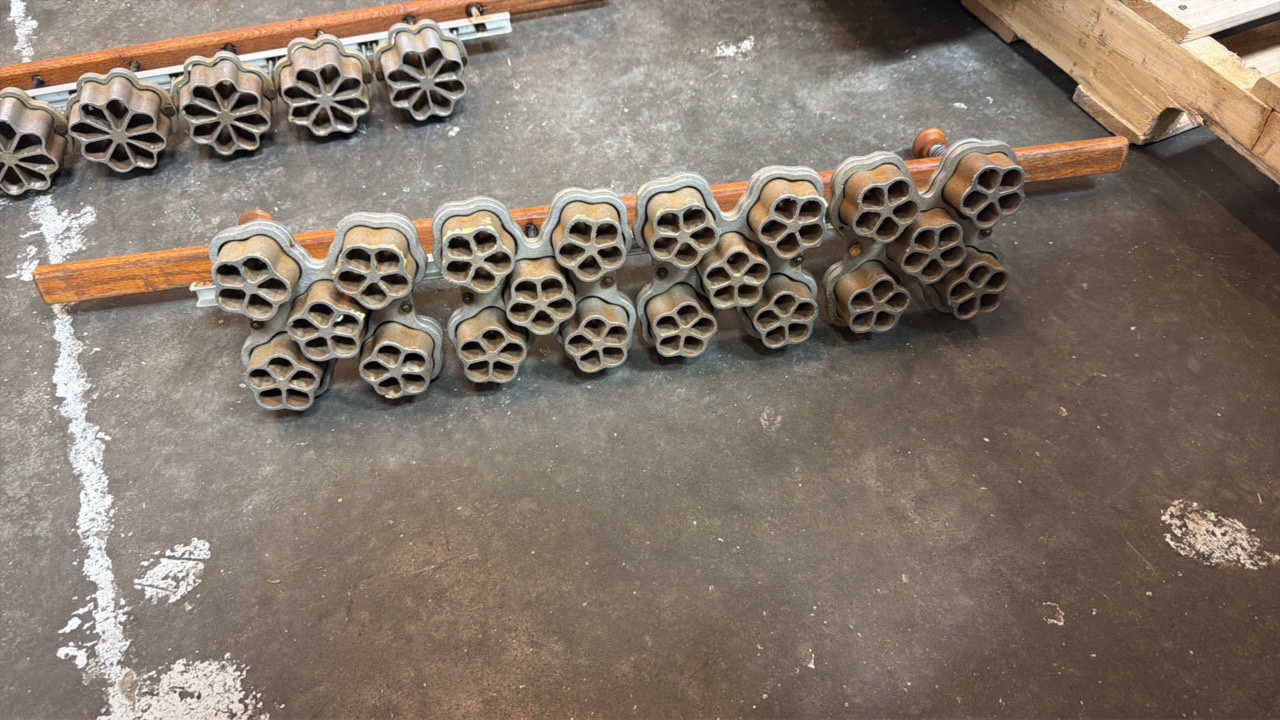 lot 501 image: rosette irons industrial