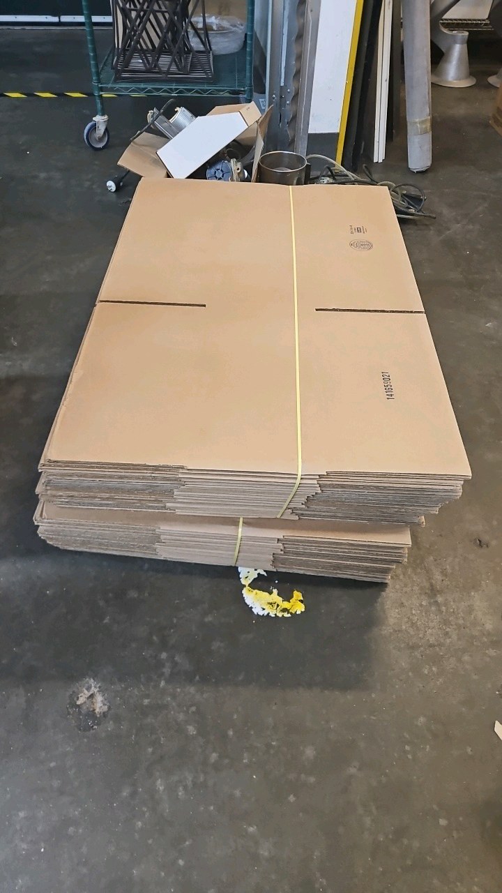 lot 549 image: Two bundles of boxes