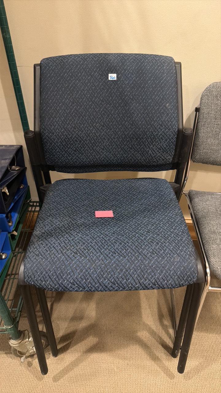 lot 560 image: chairs