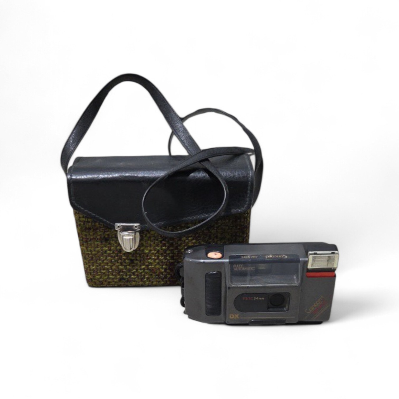 Concord AW 905 Film Camera with Carrying Case