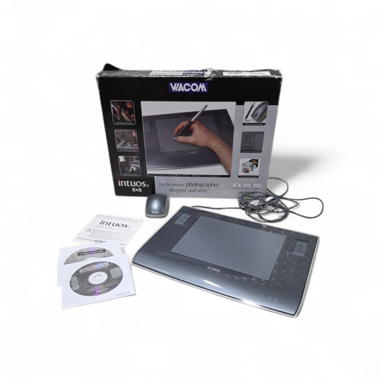 Wacom Intuos 3 6x8 Graphics Tablet with Box, Mouse, Cords & Software