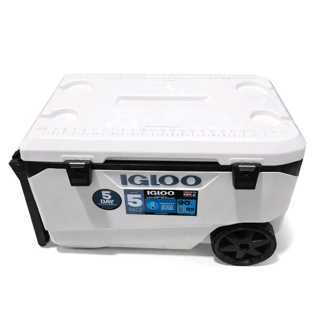 Igloo MaxCold Latitude 90 Roller Cooler 90 Qt 85L Wheeled Ice Chest 5 Day Made USA